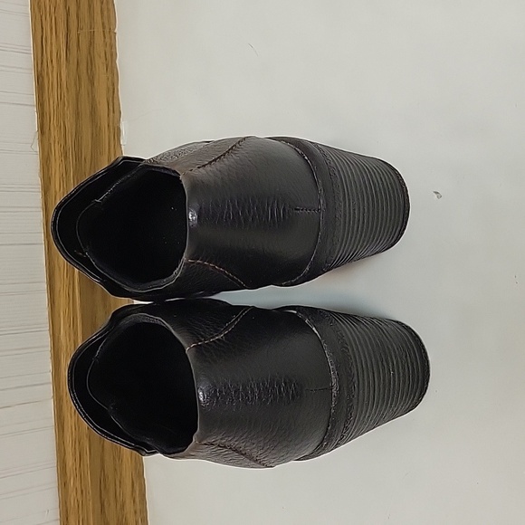 BOC women's black chunky lug sole 3" heels sz 8 leather - Picture 3 of 5